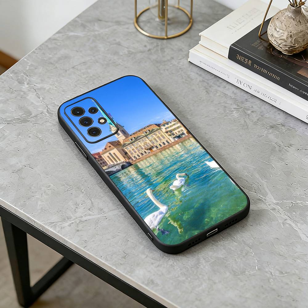 Чехол для телефона в стиле Цюр – обзор и цена Zurich Phone Cases